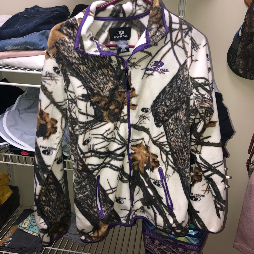 small mossy oak jacket